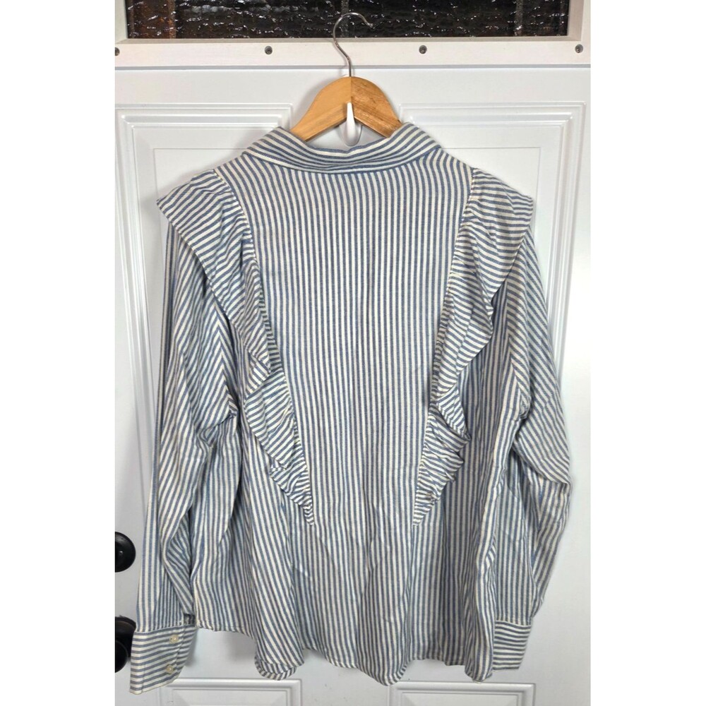 Torrid Ruffle Front Button-Up Shirt Size L - Picture 7 of 7
